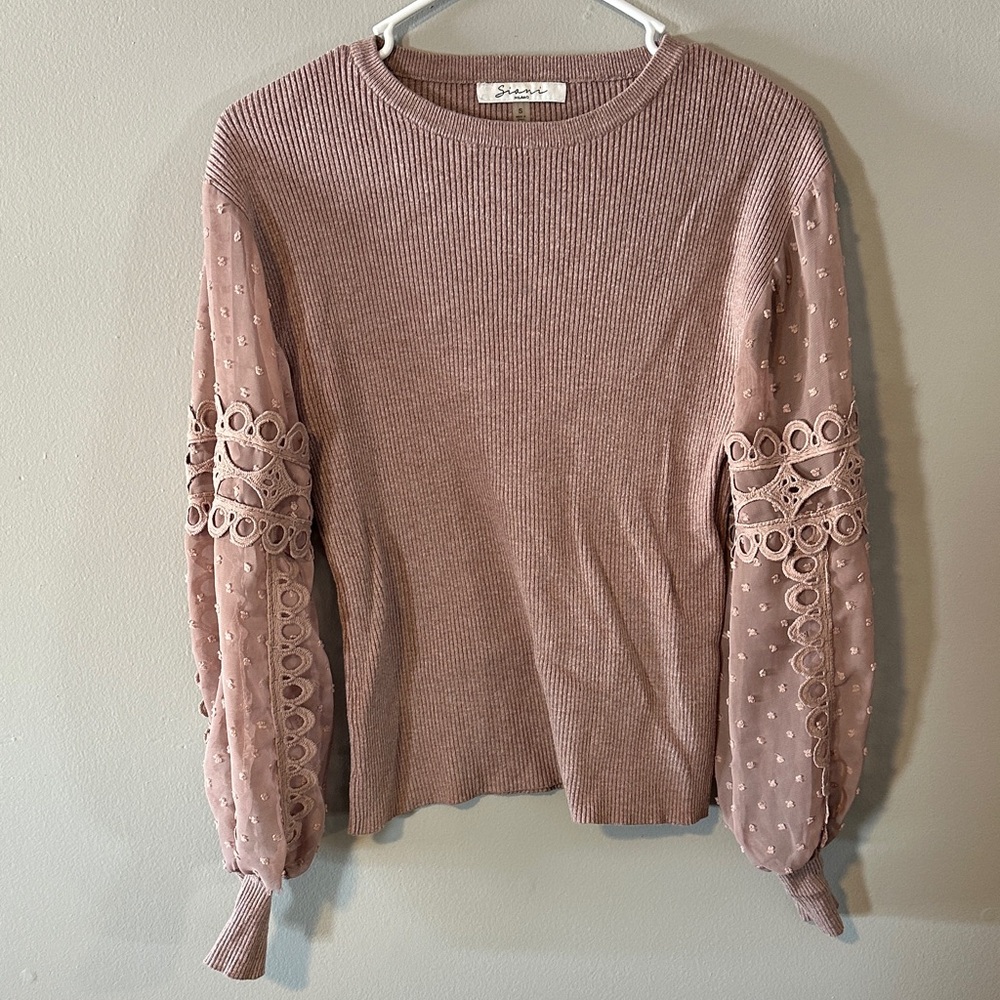Sioni Women's Blush Lace Sleeve Top